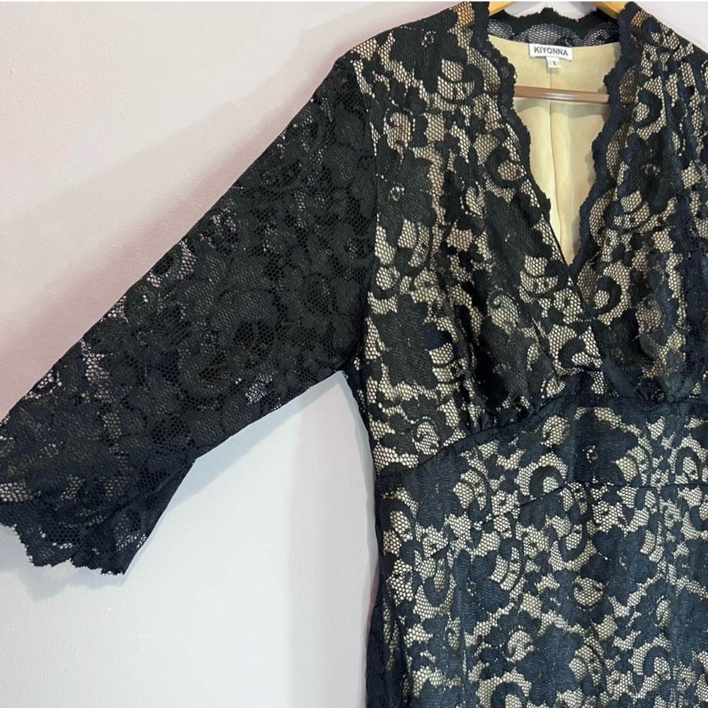 KIYONNA Plus Black Lace Nude Fitted V Neck Elbow Sleeve Dress Size 1X